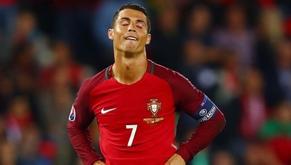 Cristiano Ronaldo'dan kötü haber