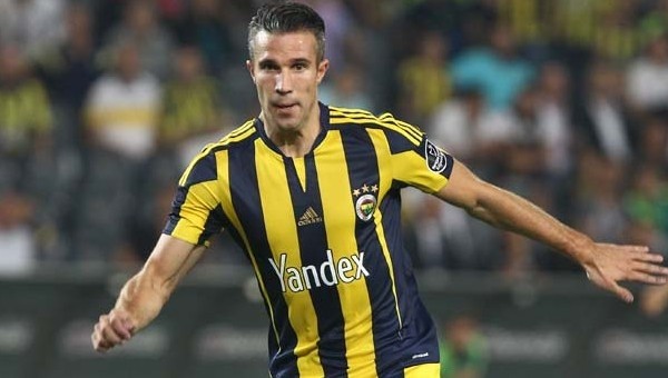 Fenerbahçe, Van Persie'yi neden göndermedi?
