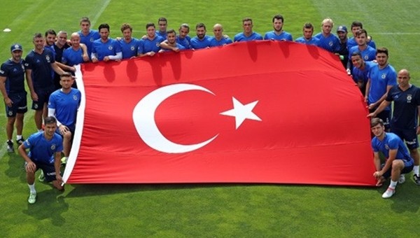 Fenerbahçe'den darbe girişimine tepki
