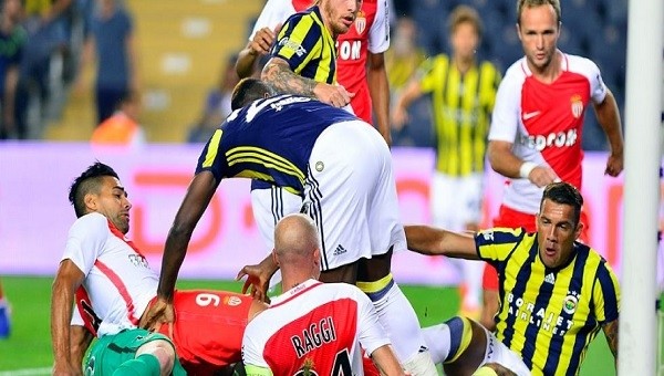 Fenerbahçe'nin Monaco maçında verilmeyen golü