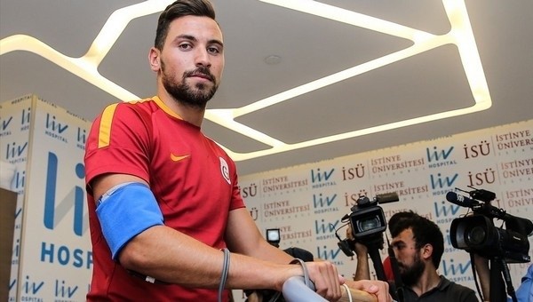  Futbolcular sağlık kontrolünden geçti