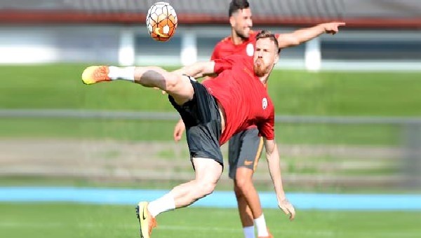  Serdar Aziz'den sakatlık açıklaması