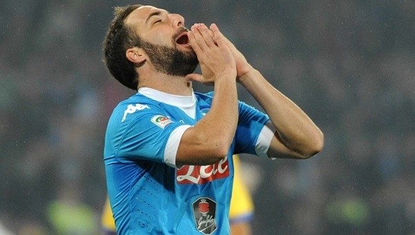 Juventus Gonzalo Higuain ile anlaştı mı?