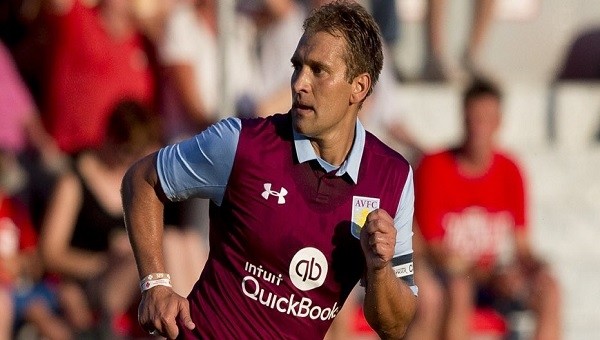 Kanseri yendi, 4 yıl sonra hayata golünü attı (Stiliyan Petrov 2012 kanser hastalığı Aston Villa)