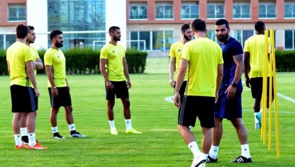 Kayserispor'da çalışmalar devam ediyor