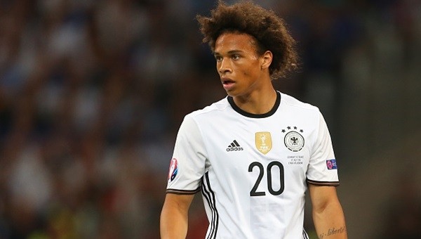 Manchester City, Leroy Sane'yi bitiriyor!