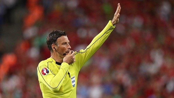 Mark Clattenburg tarihe geçti (Portekiz - Fransa Euro 2016 final maçı)