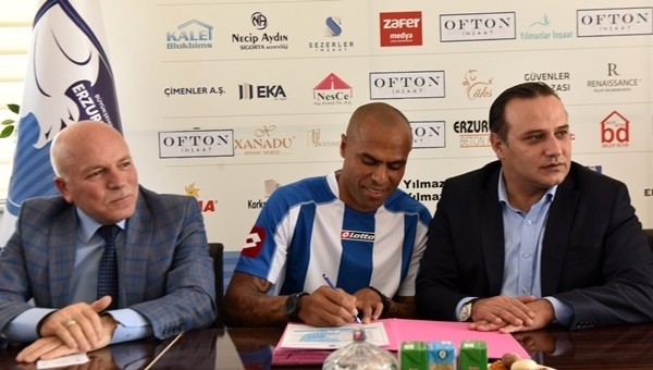 Mert Nobre, Erzurumspor'a imza attı