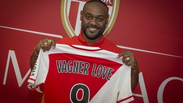 Riekerink, Vagner Love'ı istemedi