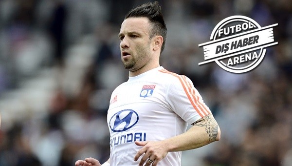 Fenerbahçe Mathieu Valbuena'yı transfer edecek mi?