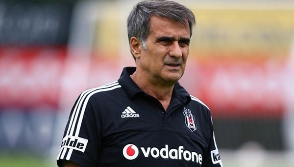 Şenol Güneş'ten oyuncularına 'darbe' sözleri