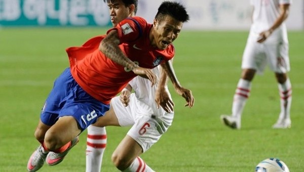 Trabzonspor Hyun-Jun Suk'u KAP'a bildirdi