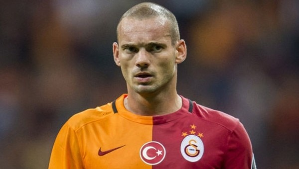 Wesley Sneijder Dursun Özbek ile bizzat görüşecek