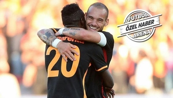 Wesley Sneijder fırsatı kaçırmadı