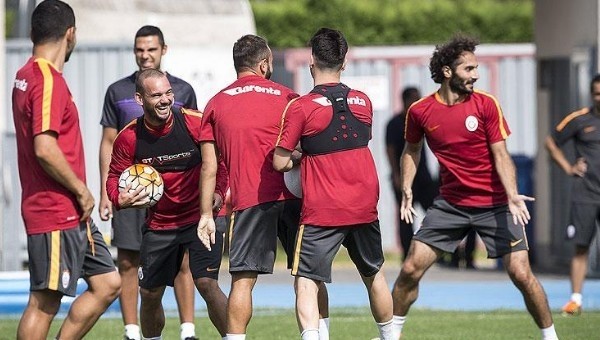 Wesley Sneijder'in kamp performansı nasıldı?