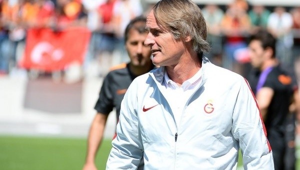 Yönetimden Riekerink'e tercih şartı