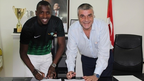 Akhisar Belediyespor'a İspanya'dan transfer