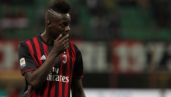 Balotelli Fransa'ya transfer oldu