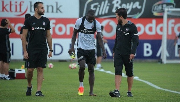 Beşiktaş'ta Aboubakar sakatlandı