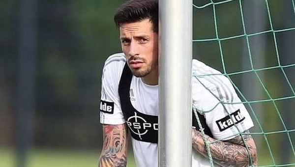 Beşiktaş'ta Jose Sosa'ya bir şok daha