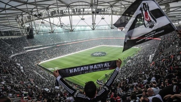 Beşiktaş'ta Olympiakos maçına yoğun ilgi