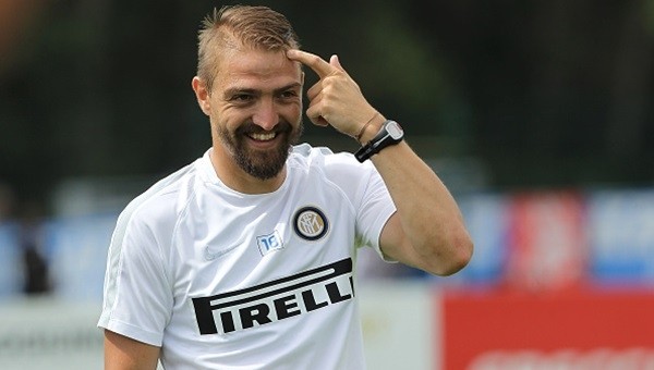 Caner Erkin, Beşiktaş için Inter'e rest çekti