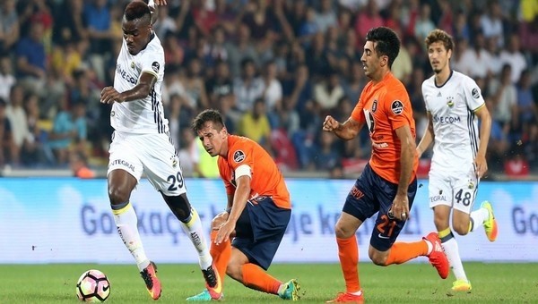 Emre Belözoğlu, Emenikeye o yüzden mi vurdu?