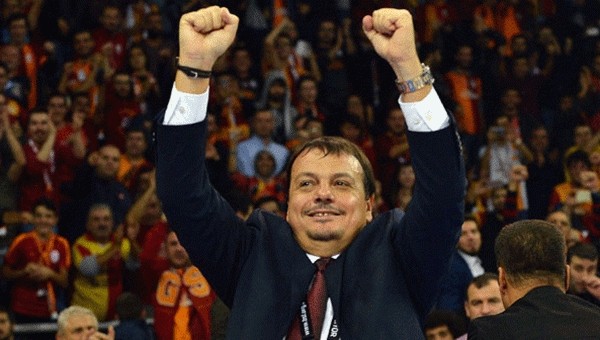 Ergin Ataman'dan Galatasaray taraftarlarına çağrı