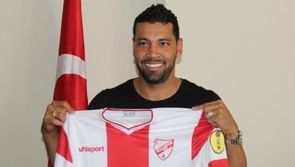 Eski Fenerbahçeli Andre Santos, Sivasspor'u devirdi