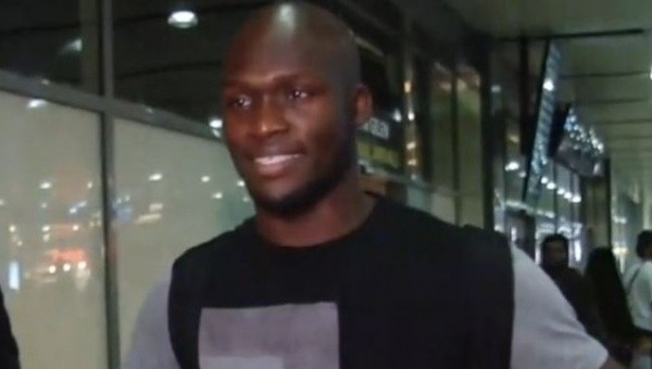 FLAŞ! Moussa Sow, İstanbul'a geldi