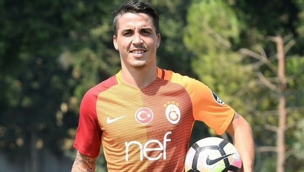 Galatasaray, Josue transferini KAP'a bildirdi