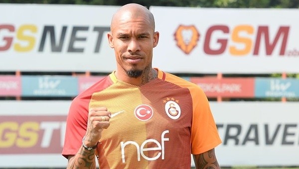 Galatasaray yeni transfer De Jong'u KAP'a bildirdi