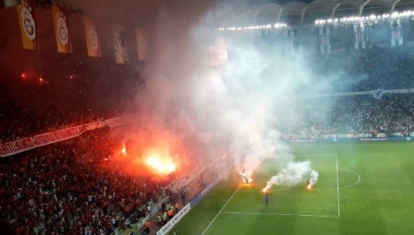 Galatasaray'a Tahkim'den kötü haber