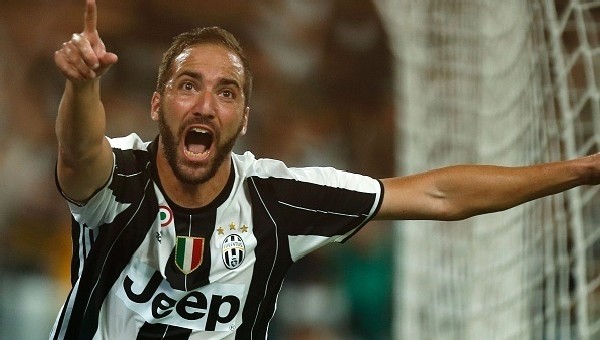 Higuain'den 'şişko' eleştirilerine yanıt