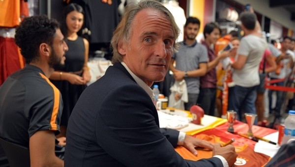 Riekerink ve Tolga taraftarlarla buluştu