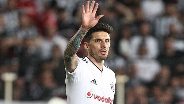 Jose Sosa'nın vedası sonrası duygusal anlar