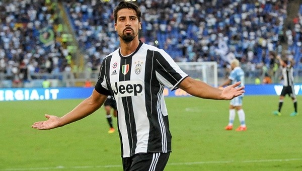 Juventus, Lazio'yu deplasmanda devirdi