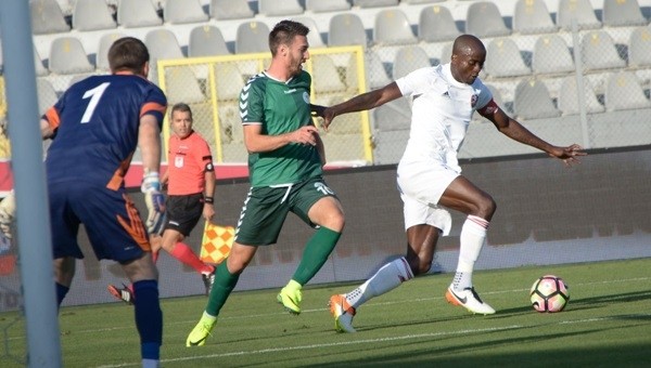 Konyaspor - Karabükspor maçında bol gol!