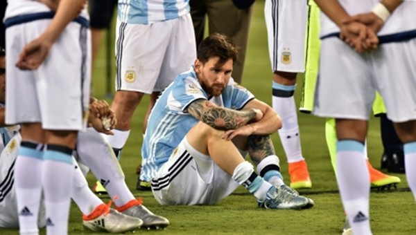 Lionel Messi milli takıma geri döndü! Açıkladı...