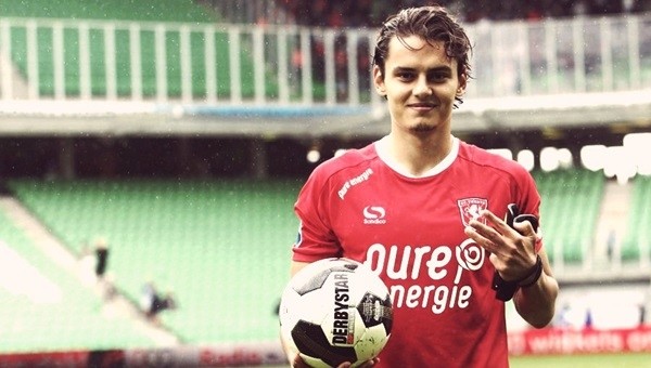 Manchester City'den Enes Ünal'a tebrik