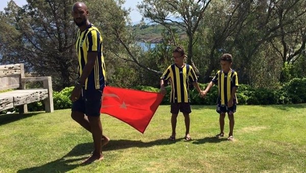 Nicolas Anelka'dan anlamlı paylaşım