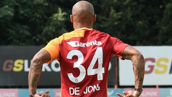 Nigel De Jong'un ilk sözleri 