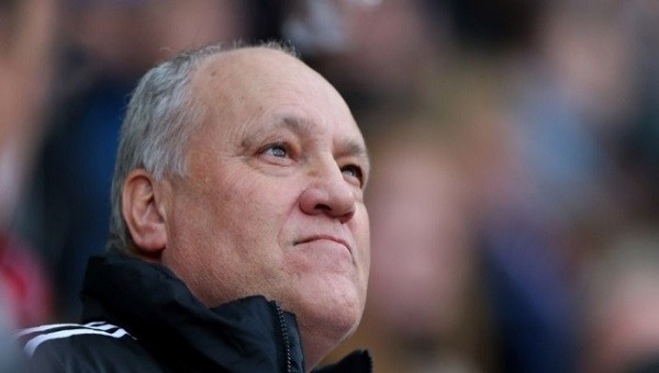 Martin Jol, Mısır'da ölüm tehditi nedeniyle görevini bıraktı