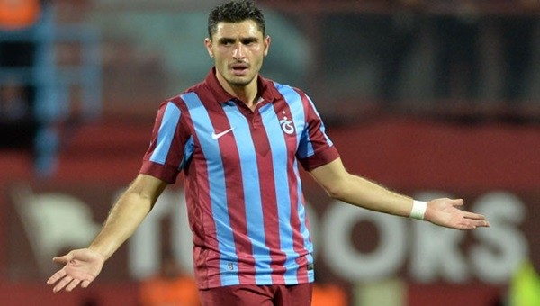 Özer ile Trabzonspor davalık oluyor!