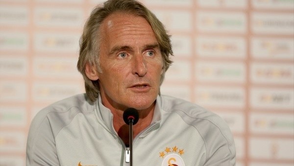 Riekerink'ten transfer açıklaması