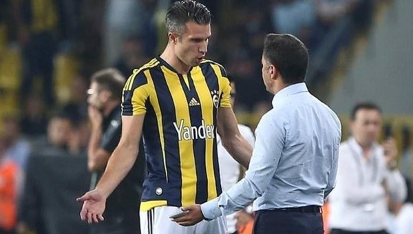 Robin van Persie'den imalı paylaşım!