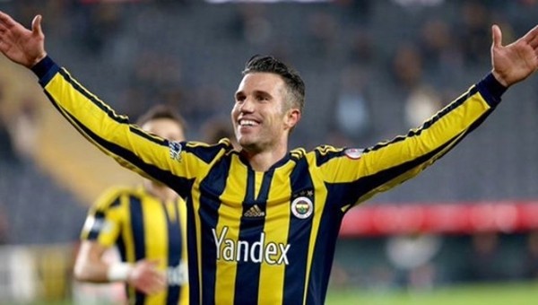 Robin van Persie'den mutlusu yok