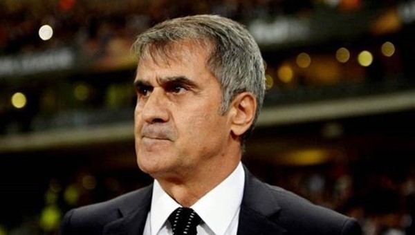 Şenol Güneş'ten yönetime çok sert eleştiri