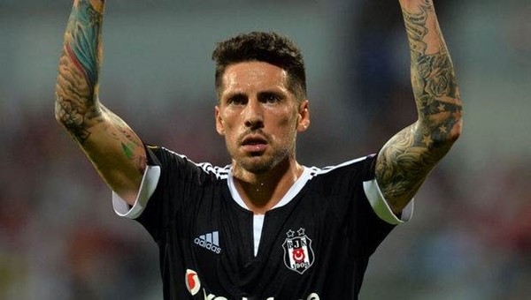 Sosa gitti, Beşiktaş'ın kasası doldu