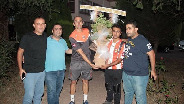 'Adanaspor'a hoşgeldin kule adam'